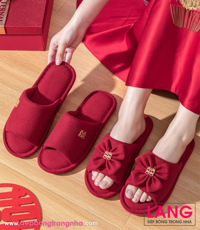 Dép đám cưới đi trong nhà cho cặp đôi tân hôn thêm trọn vẹn