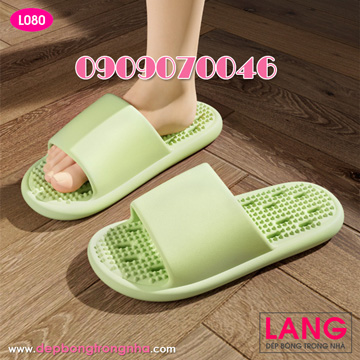 Dép lỗ có gai massage chân